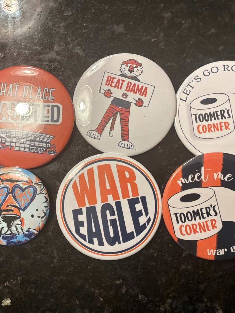 Auburn game day pins - 6 total